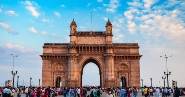 Iconic India Journey: Delhi, Agra, Jaipur, and Mumbai Exploration